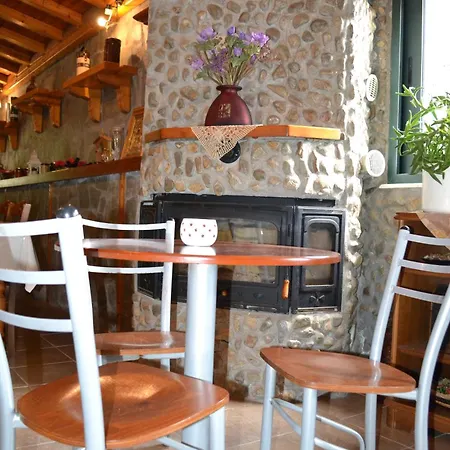 Safari Hotel Aisimi