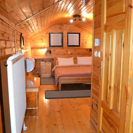Safari Hotel Aisimi