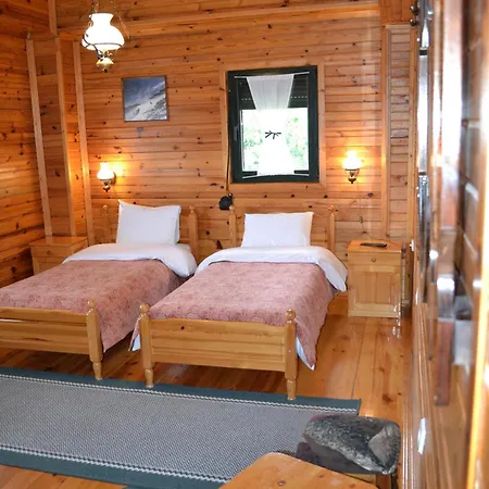 Safari Hotel