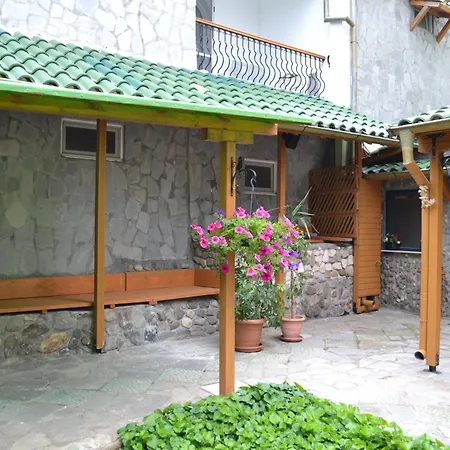 Hotel Safari 3*